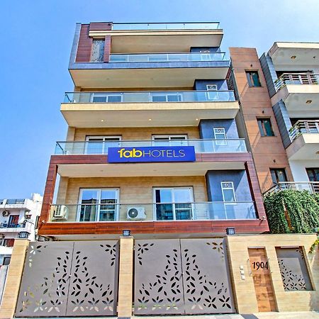 Fabhotel Soft Petals Gurgaon Exterior photo