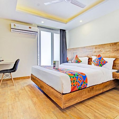 Fabhotel Soft Petals Gurgaon Exterior photo