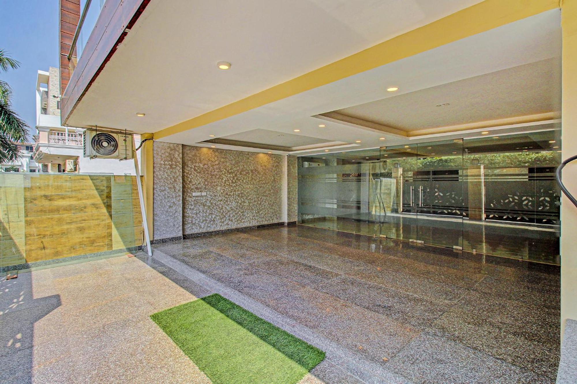 Fabhotel Soft Petals Gurgaon Exterior photo