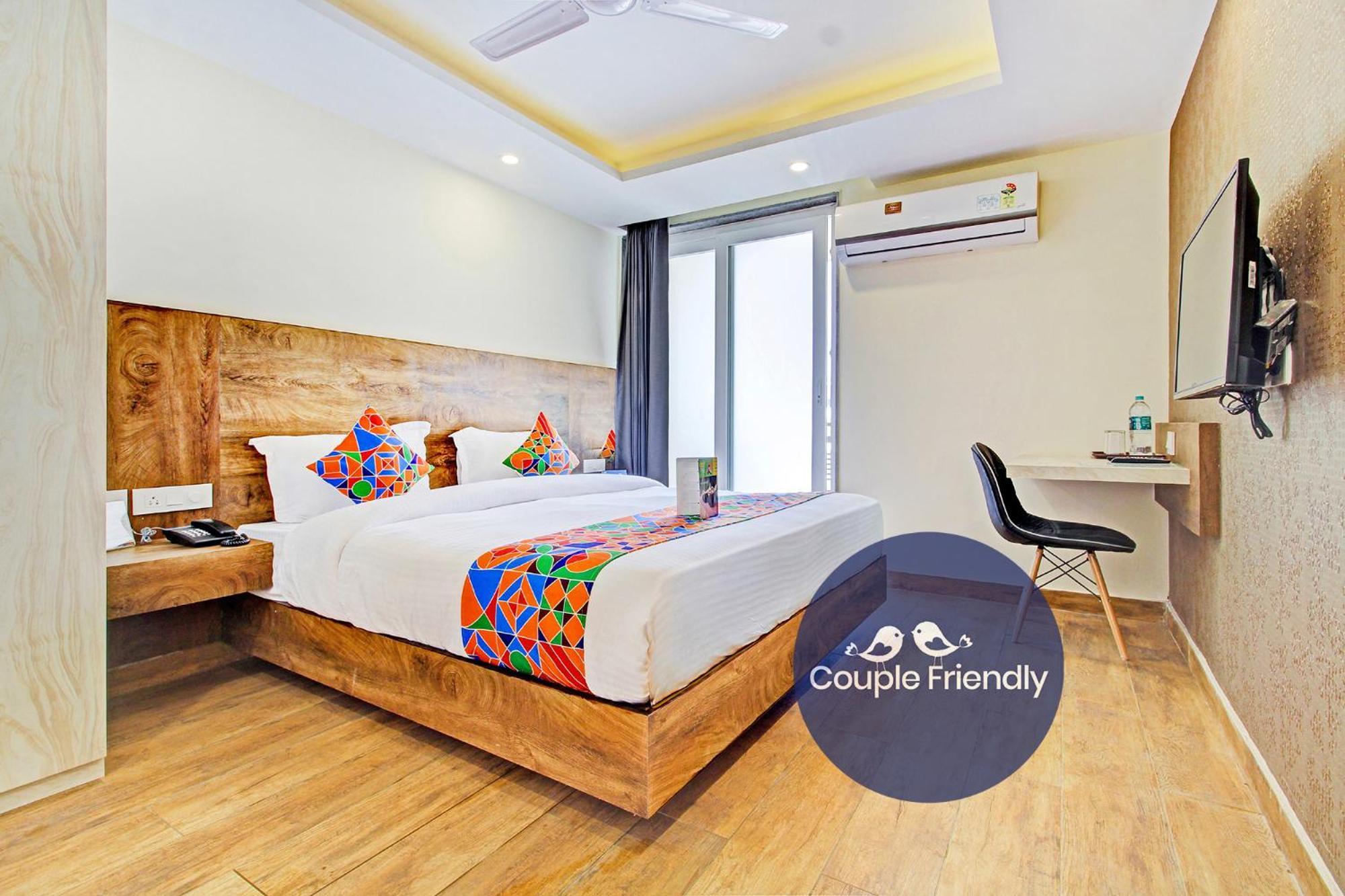Fabhotel Soft Petals Gurgaon Exterior photo